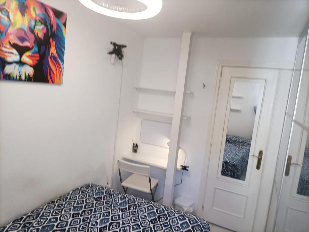 Habitacion En Chueca, Centro De Madrid Exterior photo